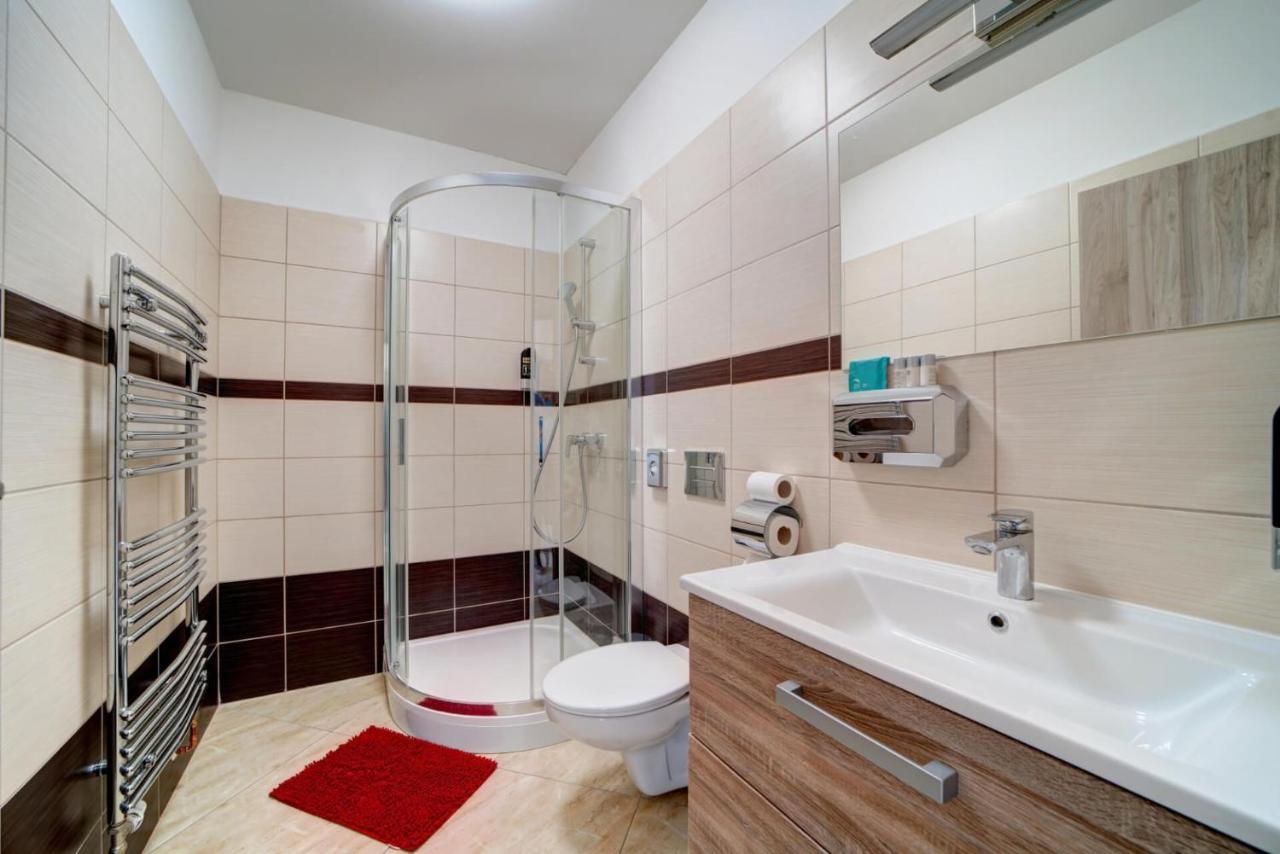 Hotel Zlechov Plumlov エクステリア 写真