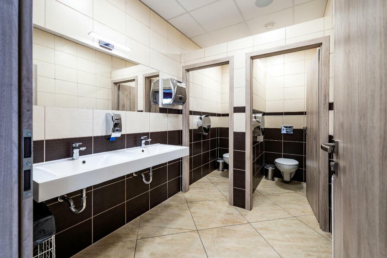 Hotel Zlechov Plumlov エクステリア 写真